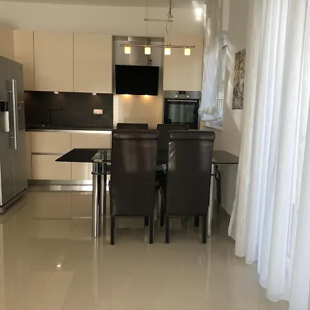 Exclusive Airport Кельстербах