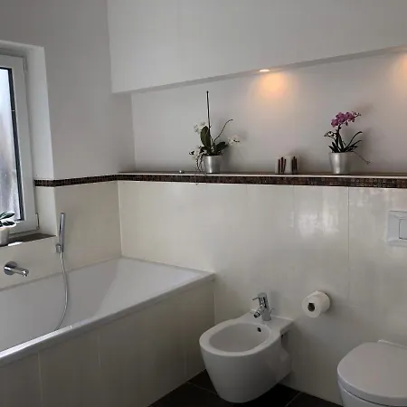 Exclusive Airport דירה *