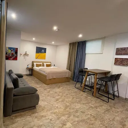 דירה Exclusive Airport