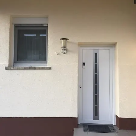 Exclusive Airport דירה *