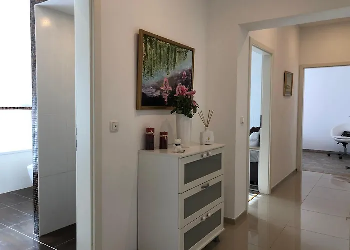 Exclusive Airport Кельстербах