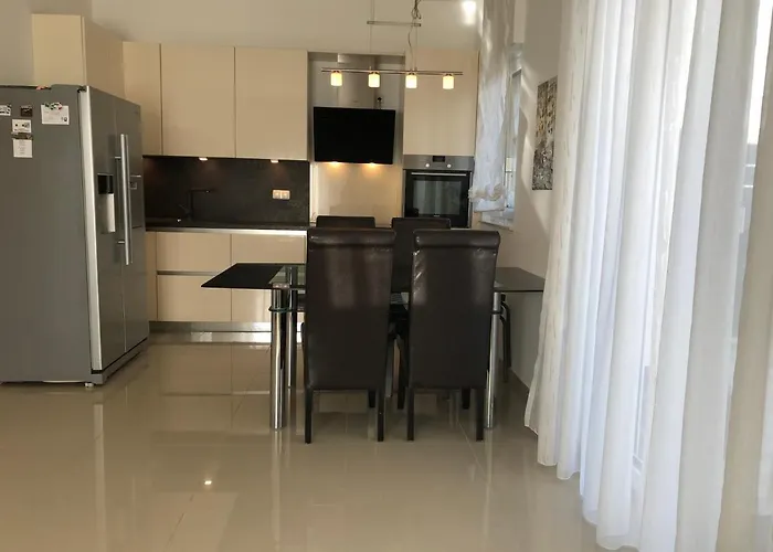 Exclusive Airport Кельстербах