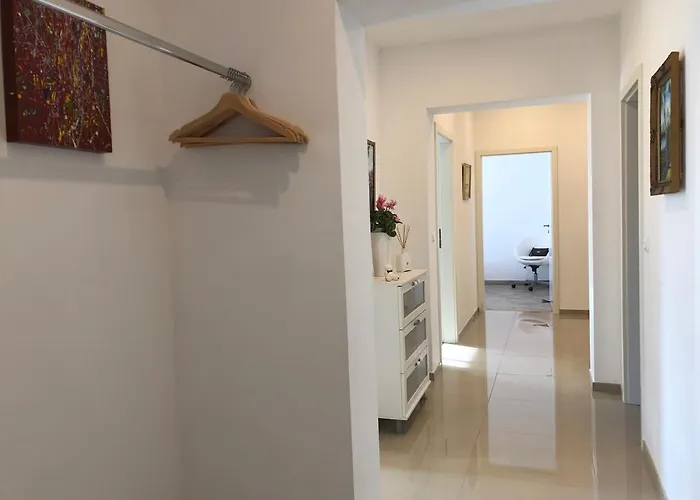 Exclusive Airport Апартаменты