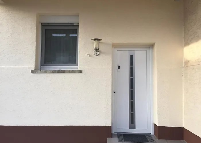 Exclusive Airport Апартаменты *